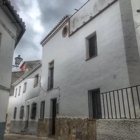 Casa Juncaria Feriehus *